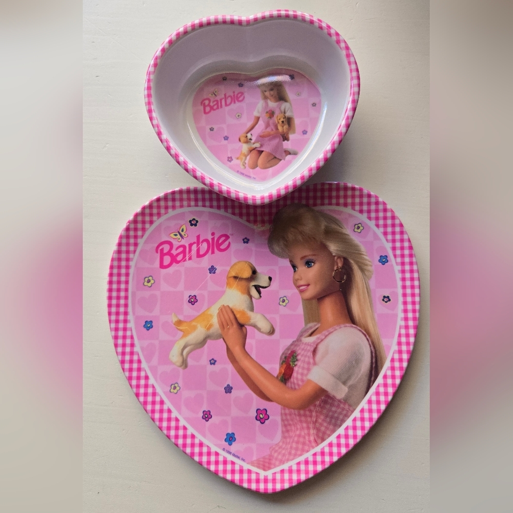 Vintage Barbie Hearts Shaped Plates From 1996